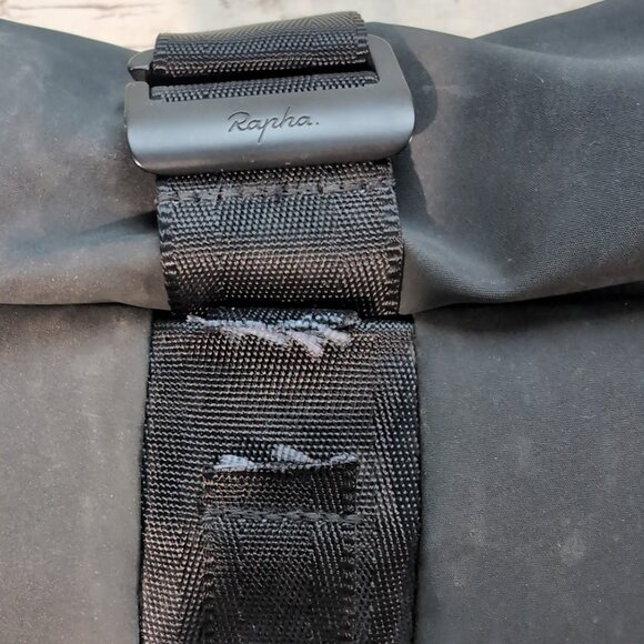 Rapha Black Cycling Commuting Laptop Bag - Picture 2 of 10